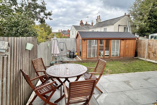 Courtlands Road, Newbury photo 2