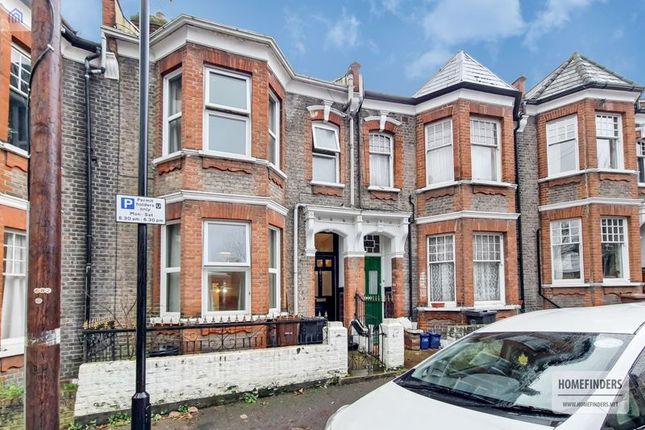 Thumbnail Terraced house for sale in Alcester Crescent, Clapton