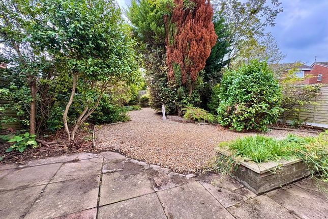 12, Stretton Avenue, Newport photo 4