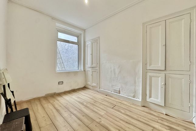 1, Rodney Street, Swansea photo 4
