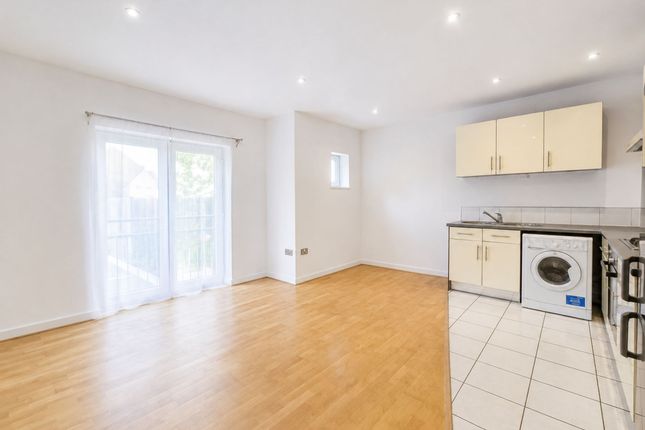Apt 15, The River Buildings, Leicester photo 2