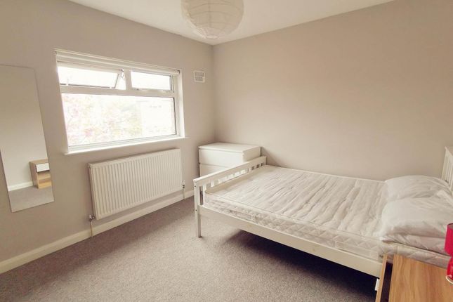 Room 3 - Large Double