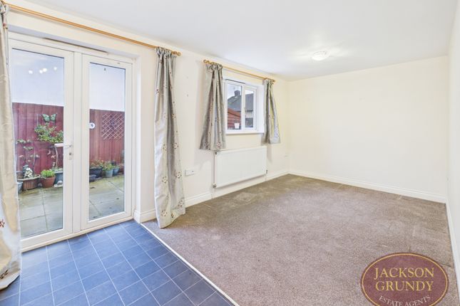 16a, Westfield Road, Northampton photo 3