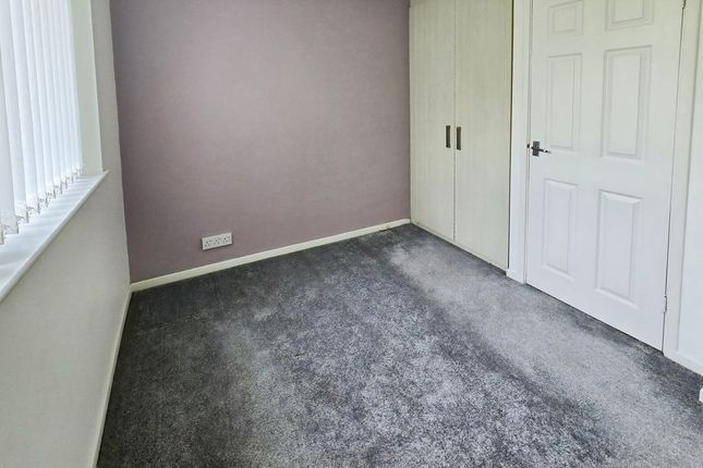7, Falmouth Walk, Cramlington photo 5