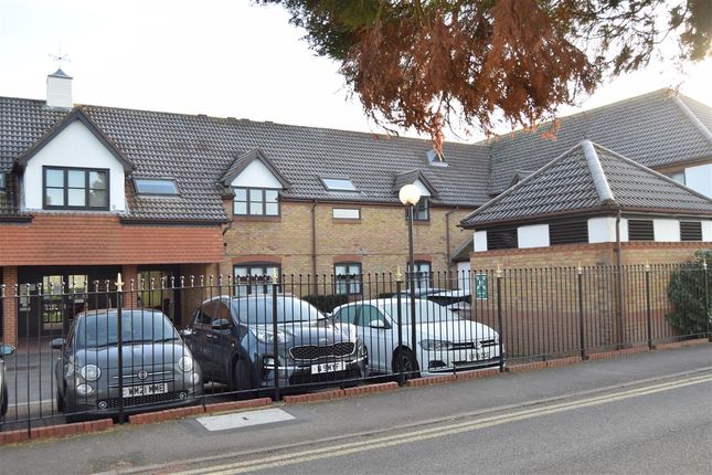 Thumbnail Property for sale in Roberts Court, Baddow Road, Chelmsford