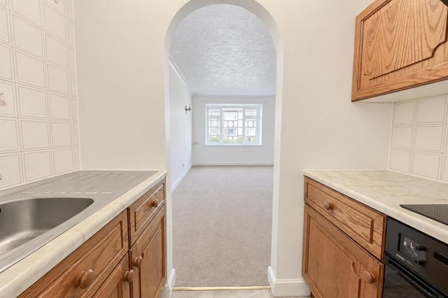 Flat 27, Kenrith Court, St. Helens Crescent, Hastings photo 4