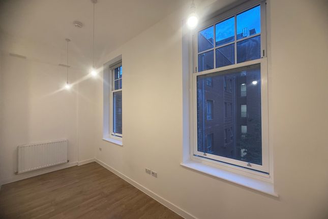 Flat 5 Union House, 102, Southern Road, LONDON photo 3
