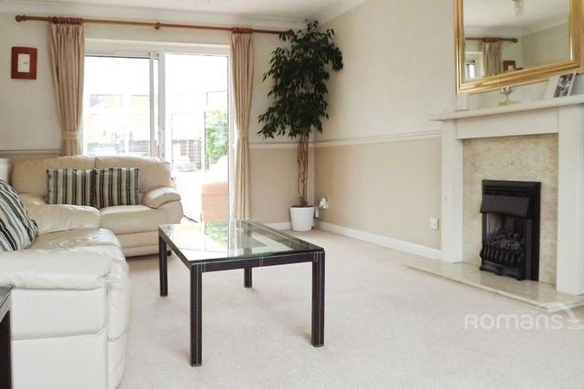 25, Broadmead, Farnborough photo 2