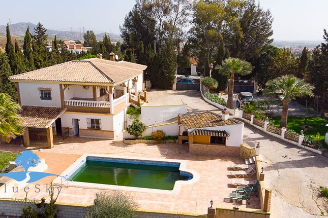 Country house for sale in Cartama, Malaga, Spain