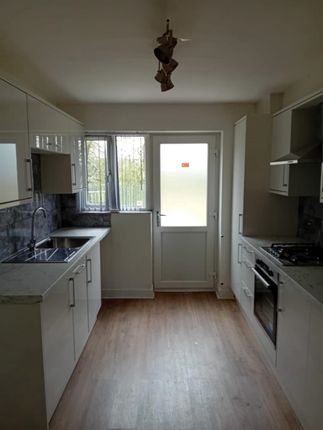 Property to rent in Buttercup Way, Drighlington, Bradford