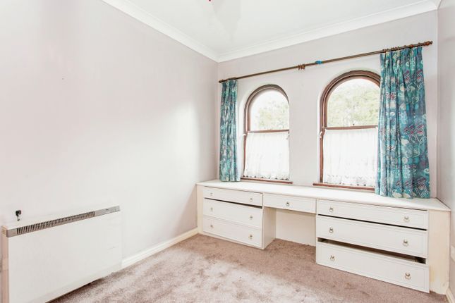 Flat for sale in Marks Court, Southend-On-Sea, Essex