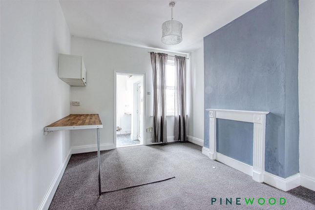 18 Chesterfield Road, Chesterfield photo 4