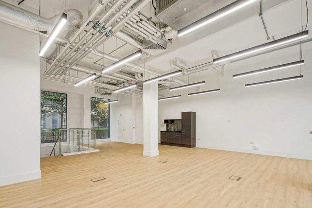 Office for sale in 57 Central Street, Clerkenwell, London