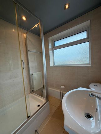 CHESHUNT, CHESHUNT photo 5