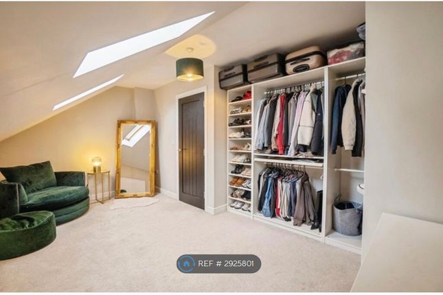 Cranleigh Drive, Sale photo 4