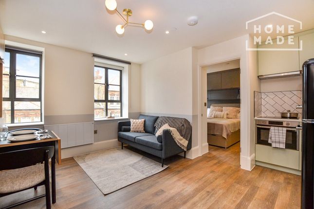 Thumbnail Flat to rent in Node, Brixton