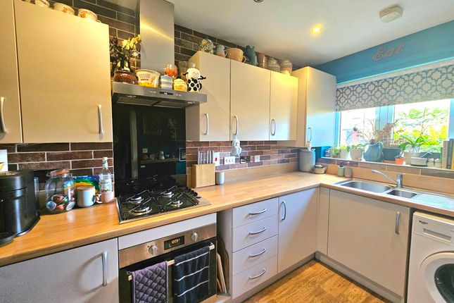 13 Rowden Drive, Birmingham photo 3