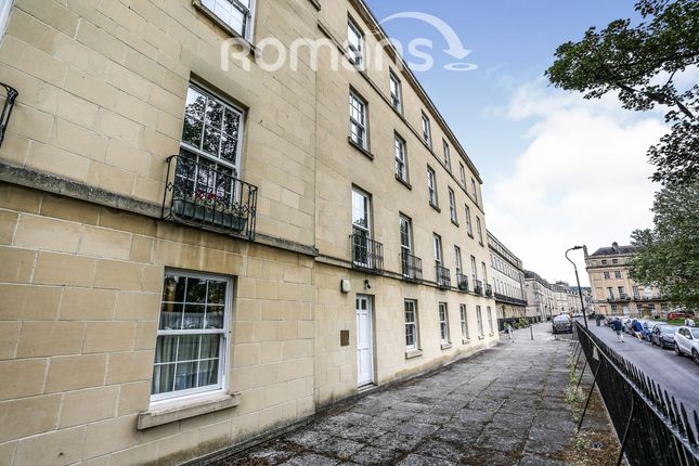2 bed flat to rent in Nelson Place West, Bath BA1