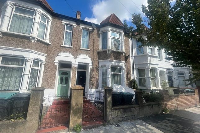 Terraced house for sale in Dowsett Road, London