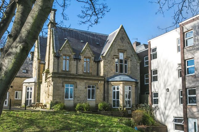 Studio flat on Room 7, St Ann's Lodge, St Ann's Lane, Leeds, £7,000