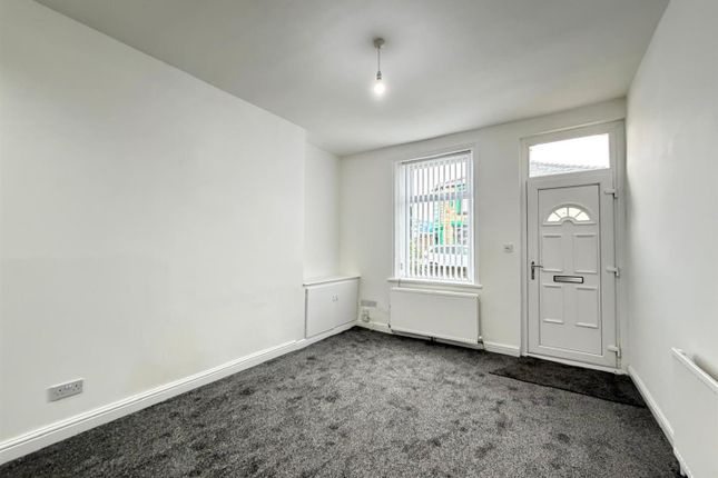 Briercliffe Road, Burnley photo 2