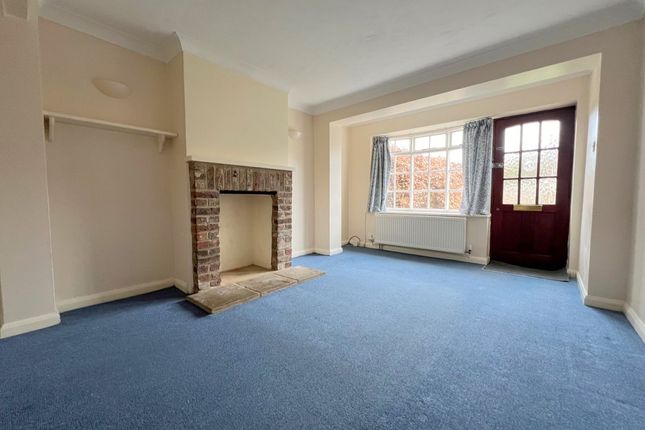9 Spring Gardens, Burdett Road, Rusthall, Kent photo 3