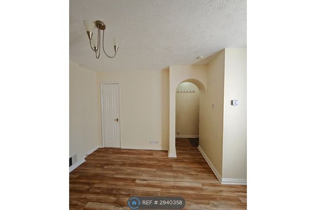 Wharf Road, Grays photo 4