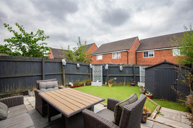 100, Dallington Avenue, Leyland photo 4