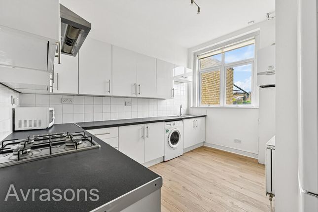 Upper Maisonette, 26 Brixton Road, London photo 2
