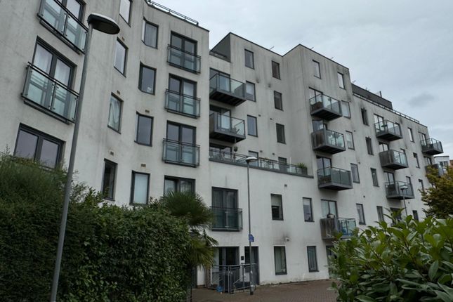 Thumbnail Flat to rent in Perry Vale, London