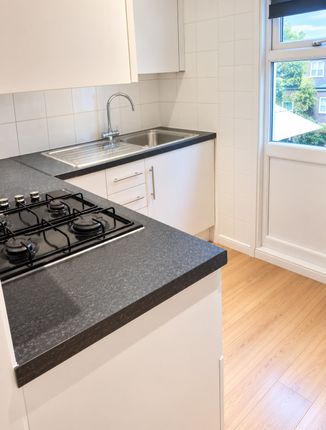 5, Grainger Road, Wood Green photo 4
