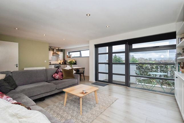 47, Whimberry Way, Manchester photo 2