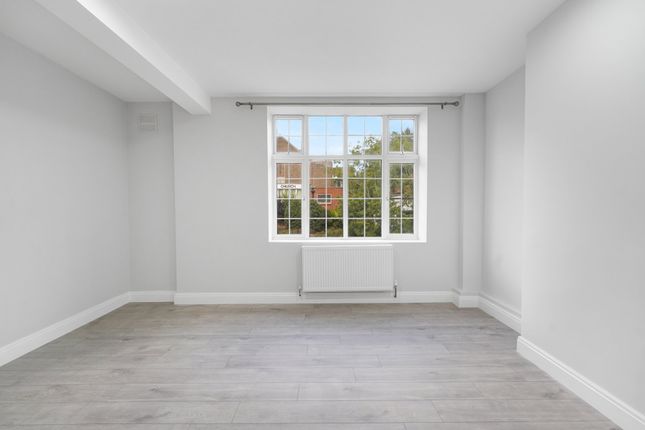 Flat A, 210, Addington Road, Selsdon photo 5