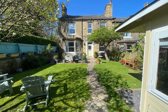12, Grandsmere Place, Halifax photo 3