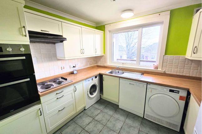 64e Bruce Gardens, Inverness photo 3