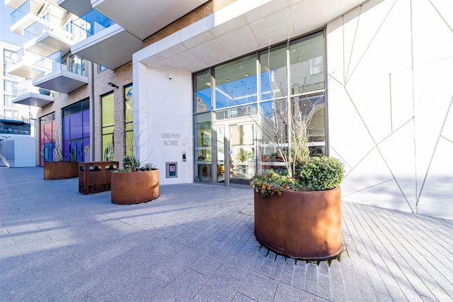 2-bed flat on 15, Chapman House, Filmworks Walk, London, £930,000