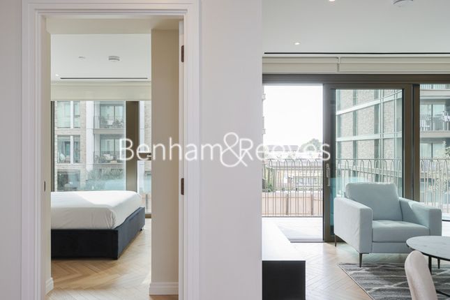 Flat to rent in Parkland Walk, Imperial Wharf