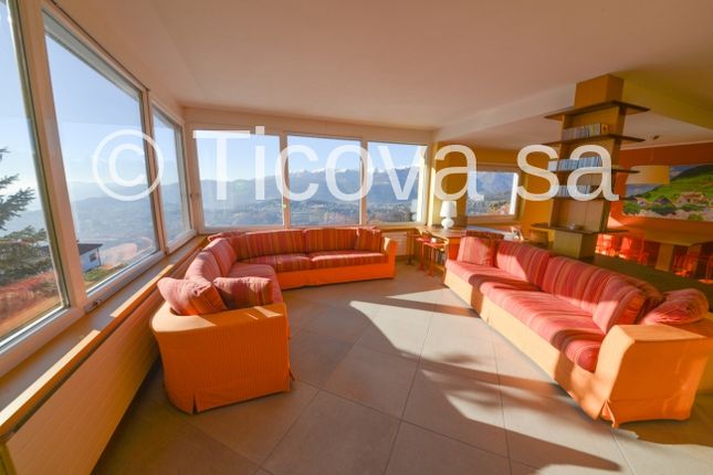 Thumbnail Detached house for sale in 6963, Cureggia, Switzerland