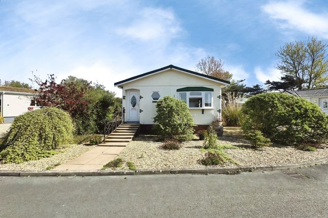 2-bed caravan on 1, Meadow View Park, Silloth, £117,000