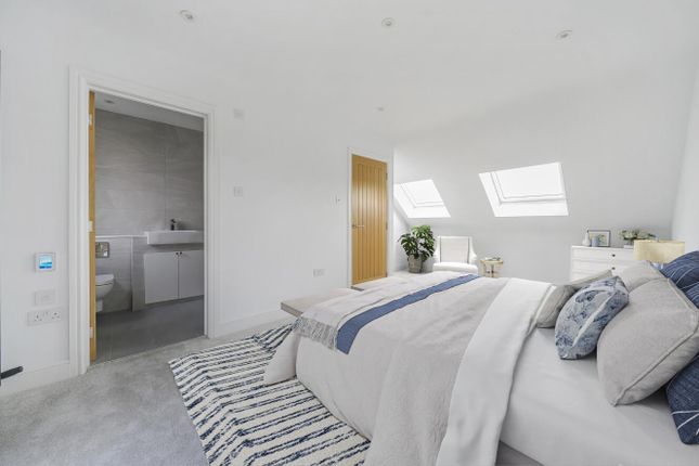 140, Birkbeck Road, Kent photo 4