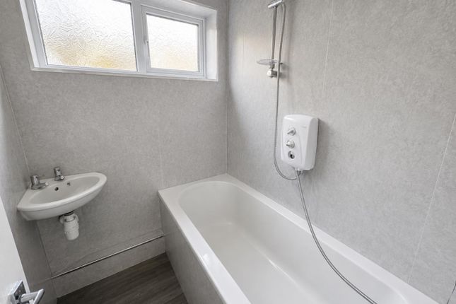 34, Edward Street, Middlesbrough photo 3