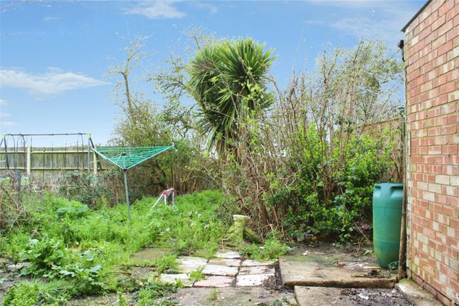 19, Queensway, Kent photo 3