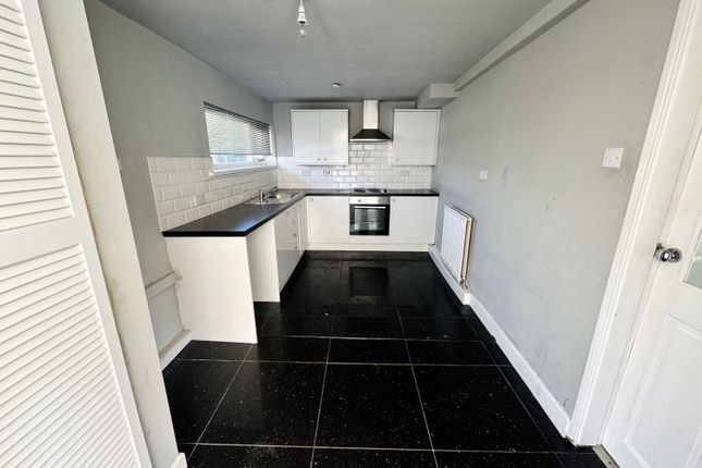 32, Wasdale Close, Peterlee photo 4