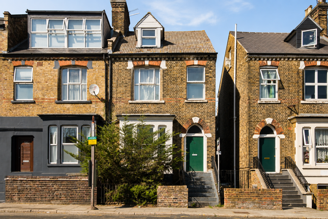 14a, Acton Lane, London photo 3