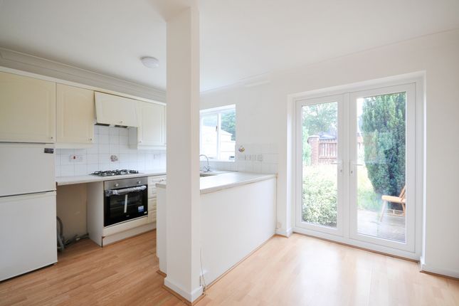 Thumbnail Town house to rent in Waggoners Court, Swinton, Manchester