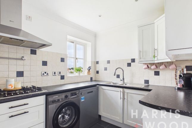 20, Brendon Court, Essex photo 2