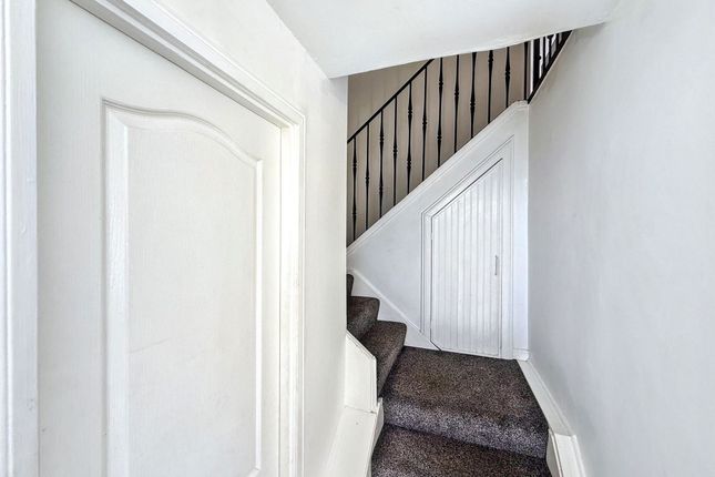 4, Skerne Close, Peterlee photo 4