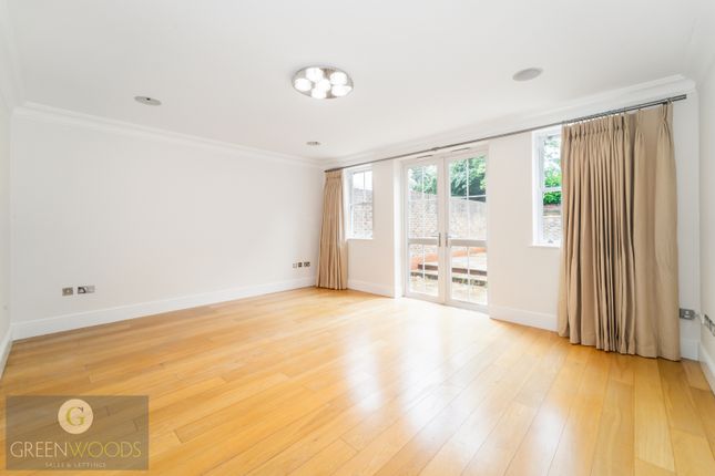 Thumbnail Town house to rent in Castlebar Park, London