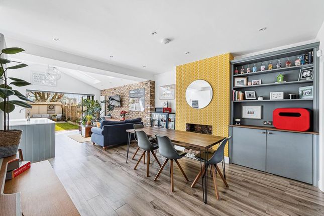 63, Swyncombe Avenue, London photo 3