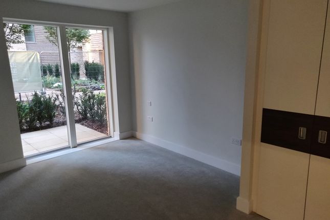 Flat 205, Cottam House, Kidbrooke Park Road, London photo 4
